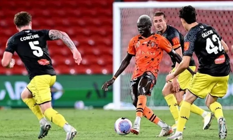 Giới thiệu tổng quan về trận đấu Diễn biến chính câu lạc bộ bóng đá Brisbane Roar gặp Wellington Phoenix FC